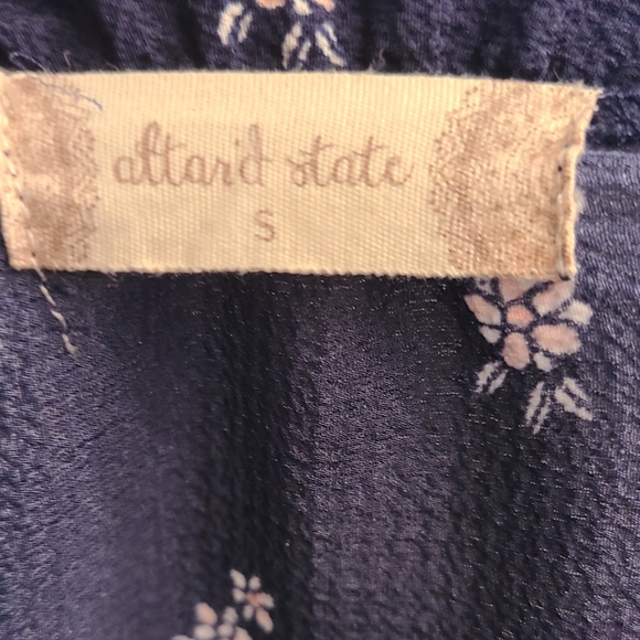 Altard state size S navy blue top - Picture 15 of 16